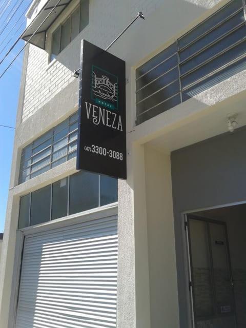 Veneza 2*